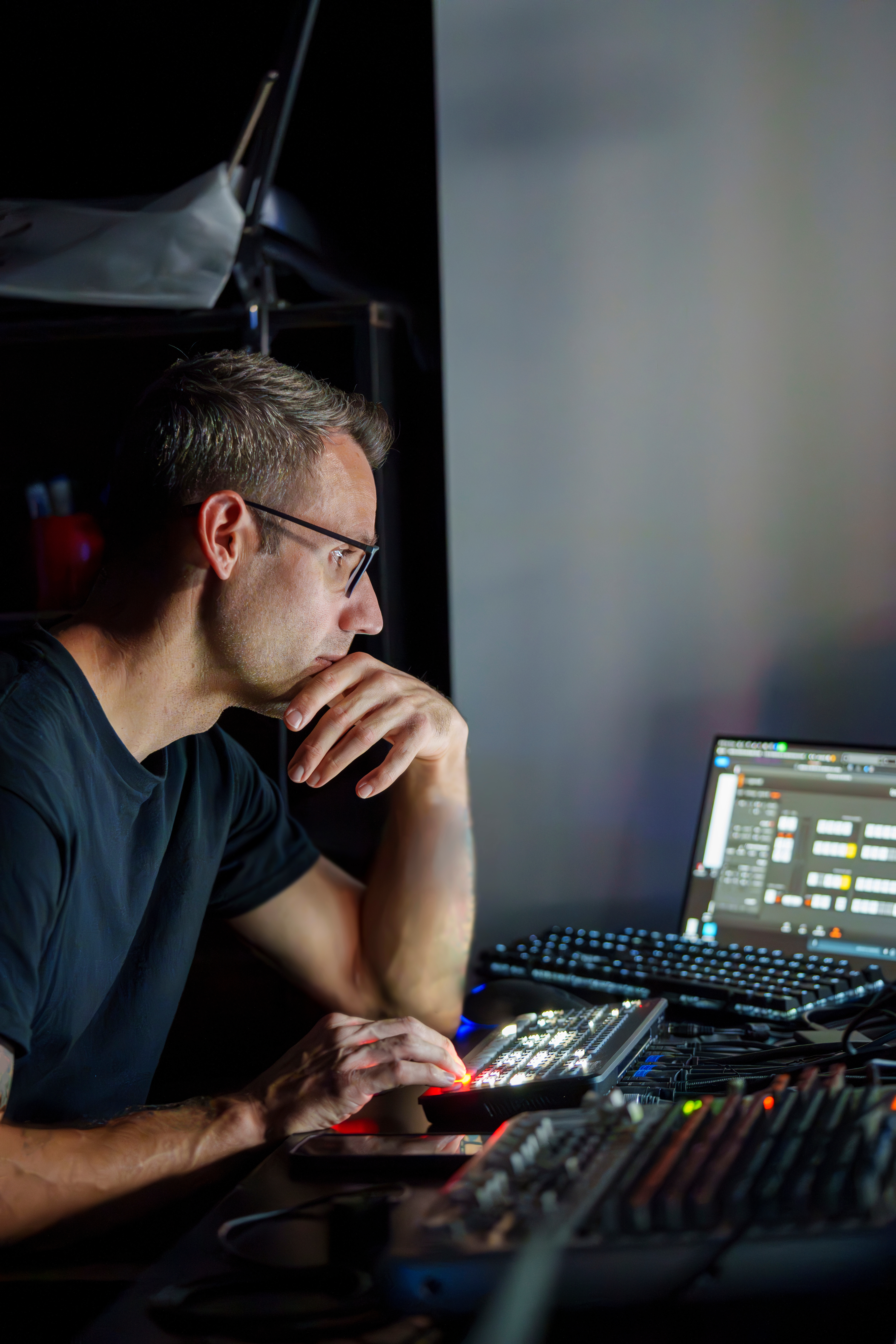 GrayMeta Iris QC Pro delivers frame-accurate native-format playback for quality control workflows that demand pixel-level inspection. 